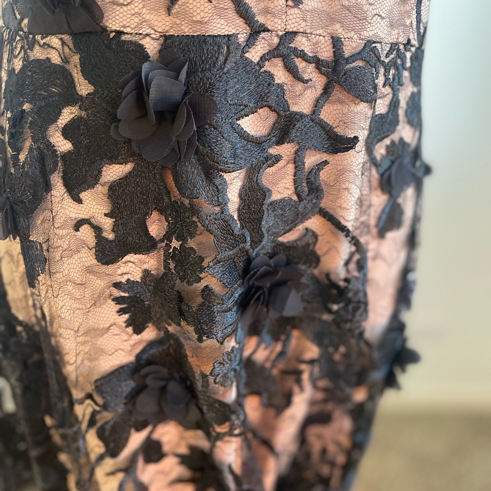 New Dress The Population Sidney Maxi Dress SZ L Black Nude Floral Lace Appliqué - Picture 10 of 10